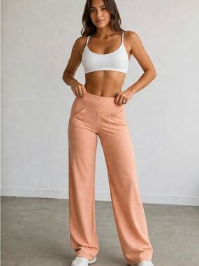 ESOFT Wide Leg Pants Design: High-waisted "tummy control" waist PINK PETTIT MED